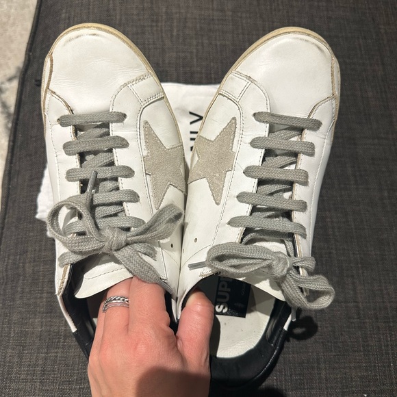 Golden Goose Sneakers! - Picture 3 of 9